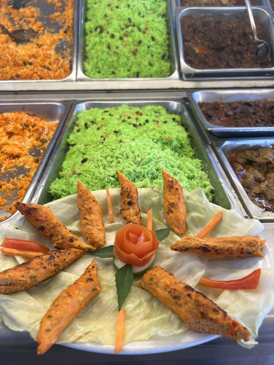 Khan's Islamic Restaurant Photos 2